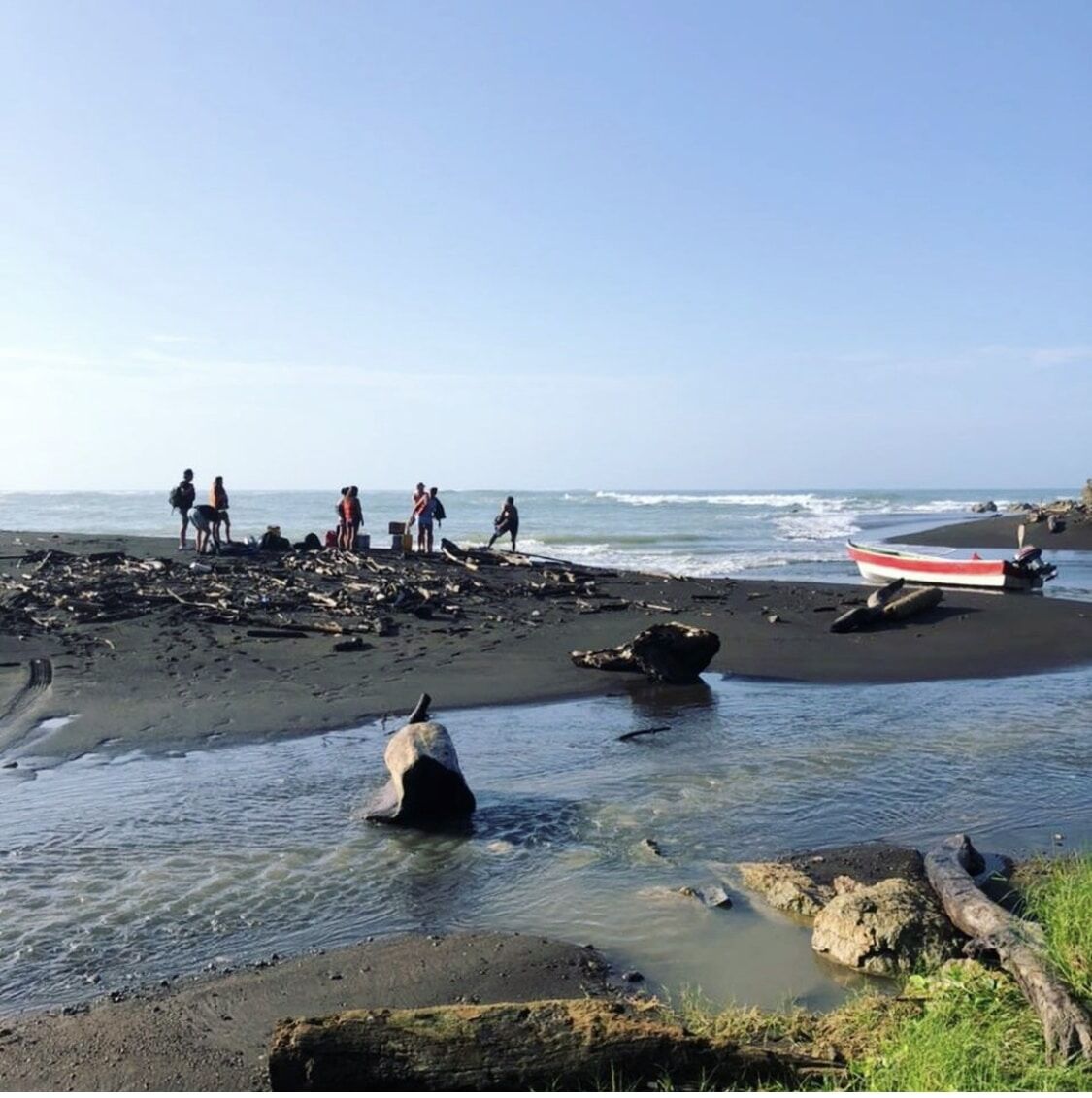 boat lancha camb utal beach playa panama Azuero Coastal Expedition Azuero Coastal Expedition