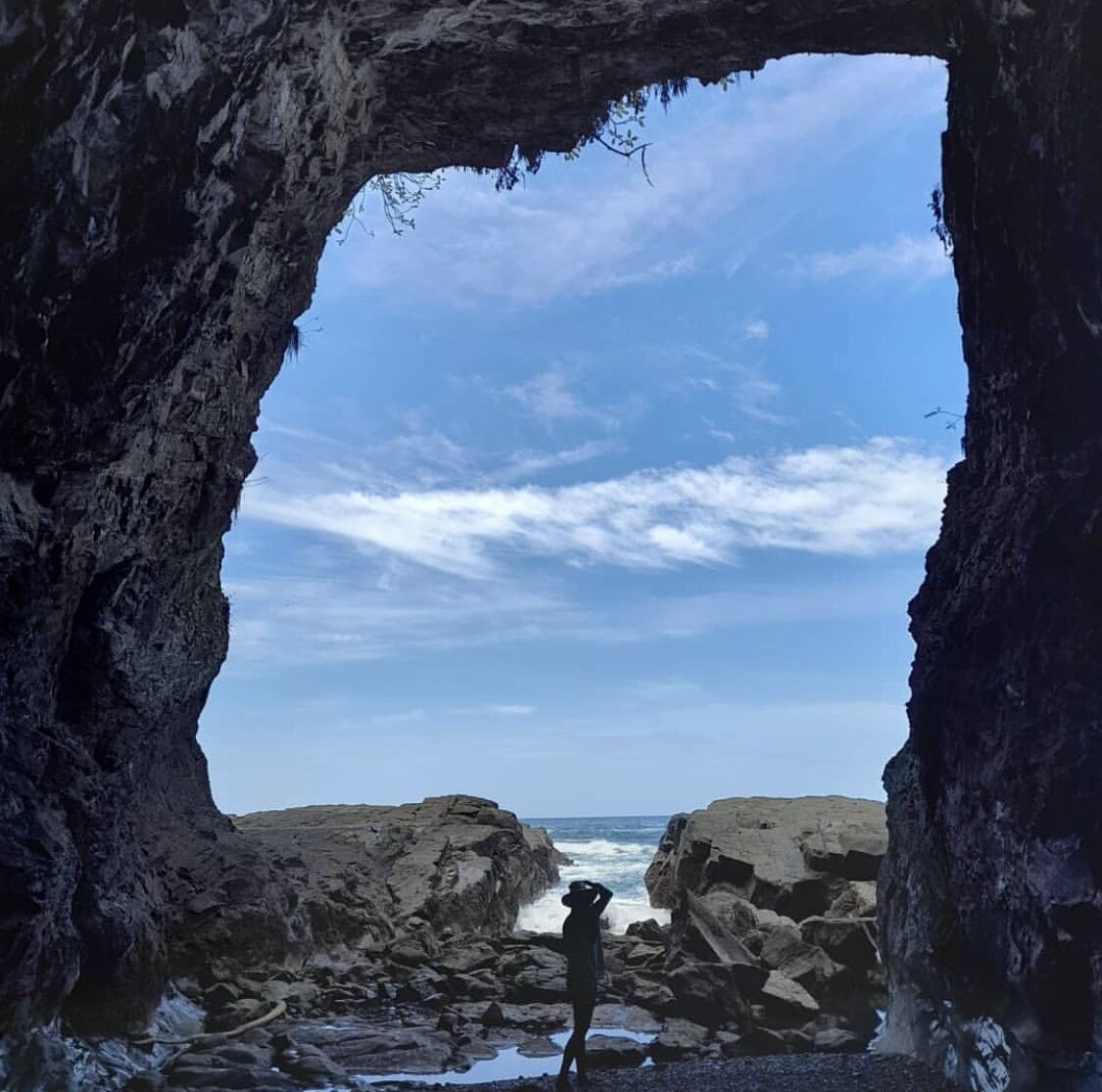 cerro hoya caves beach cuevas panama playa 1 Azuero Coastal Expedition Azuero Coastal Expedition - Image 6